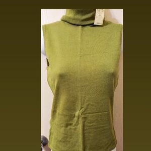 ANN TAYLOR turtleneck sleevless small green top